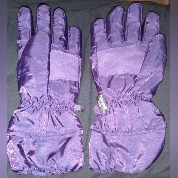 Women's Thinsulate Insulation Gloves 40 Gram Size L/XL - Picture 6 of 7